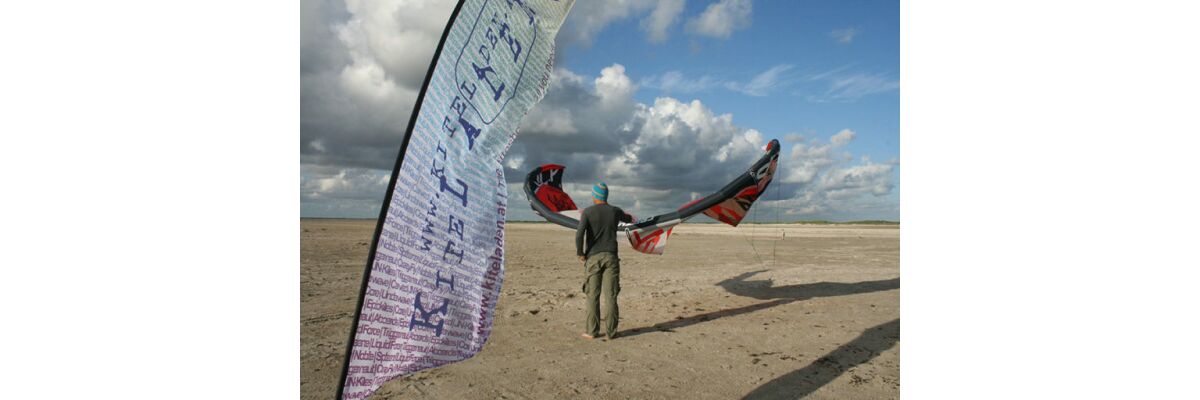 Kitesurfkurs: check! Welche Kites eignen sich für Anfänger? - Anfänger Kites - Welchen Kite als Anfänger kaufen?